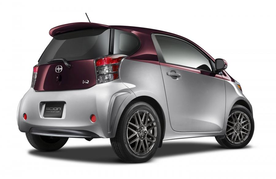  Scion iQ 2012 года  (фото 124 из 128)